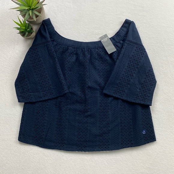 Abercrombie & Fitch Eyelet Lined Off Shoulder Short Sleeve Blouse Top *NWT* - Picture 1 of 16